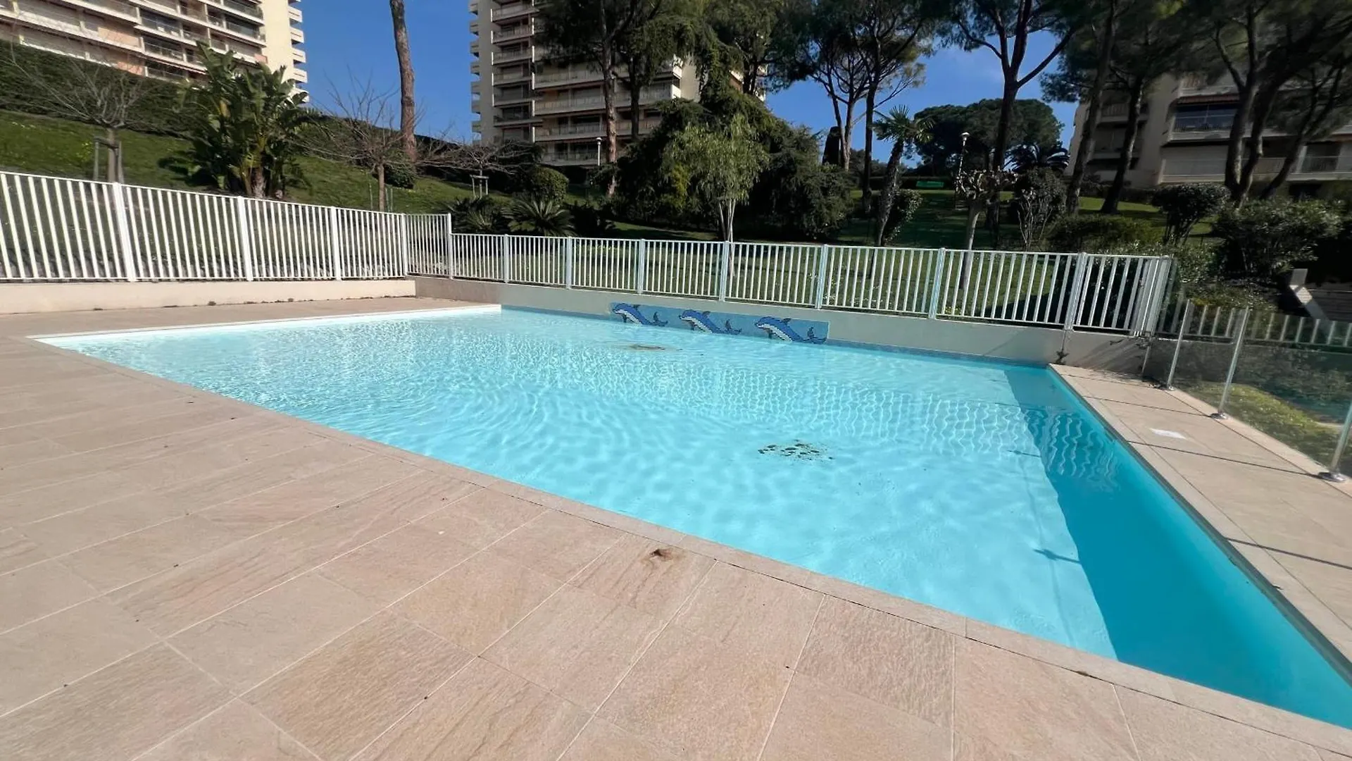 Apartment Juan Les Pins - 4 People - Swimming Pool - Tennis