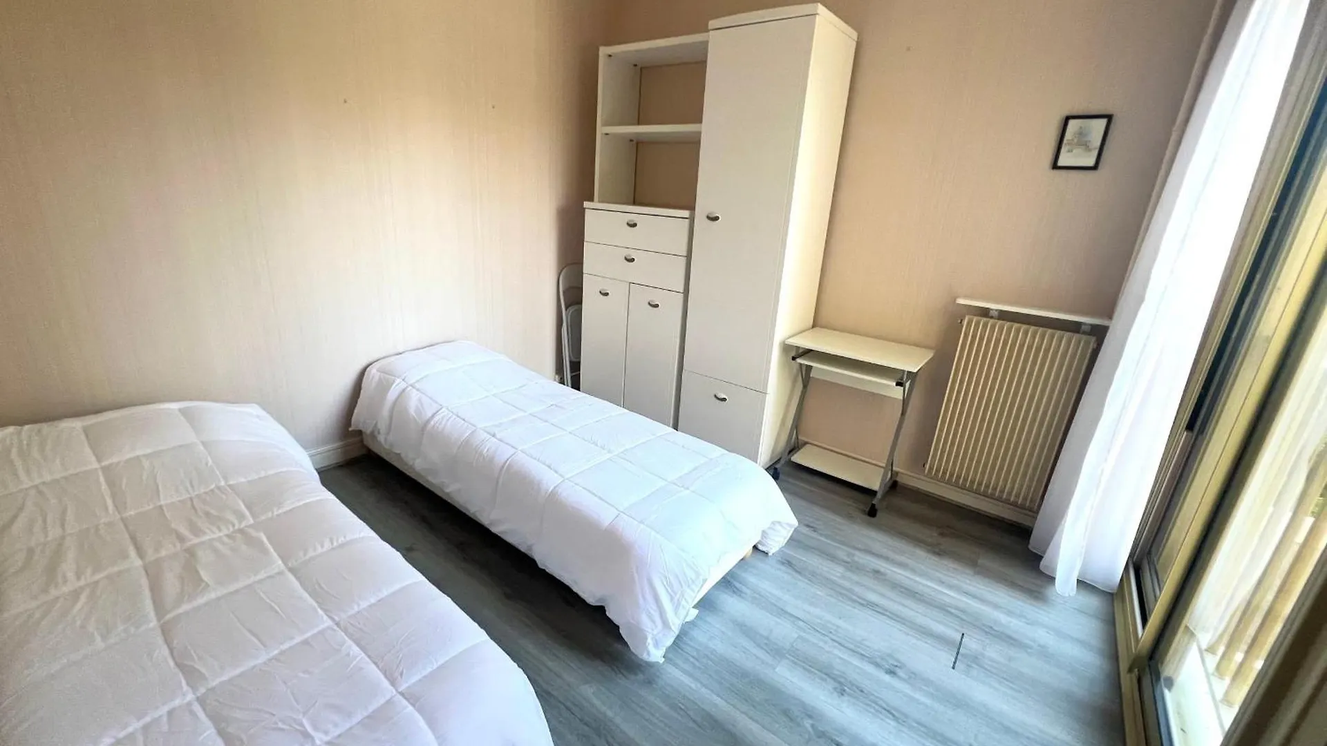 Apartment Juan Les Pins - 4 People - Swimming Pool - Tennis France