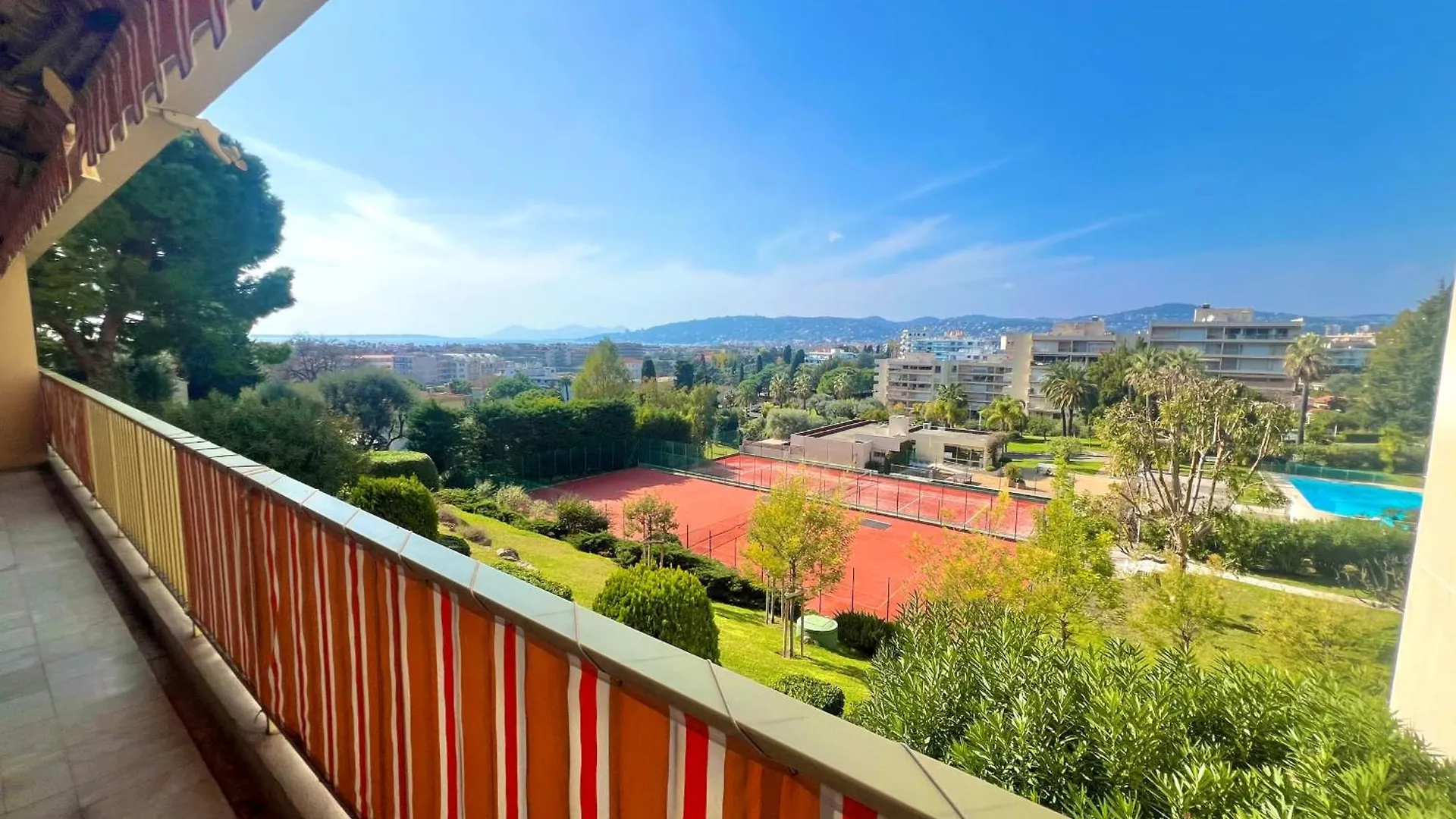 Juan Les Pins - 4 People - Swimming Pool - Tennis Apartment Juan-les-Pins